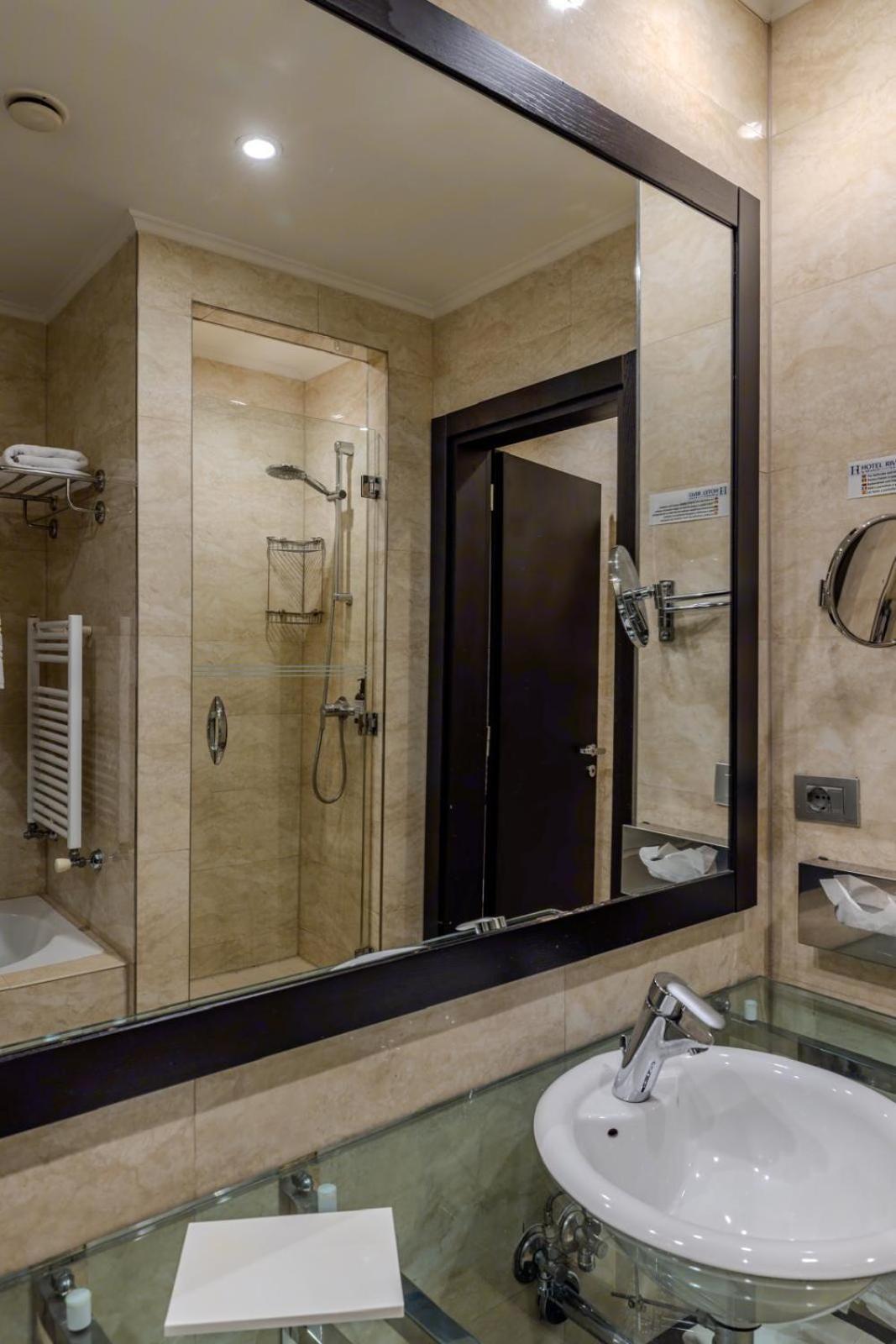 Hotel Rivo ทิมิชัวรา ภายนอก รูปภาพ