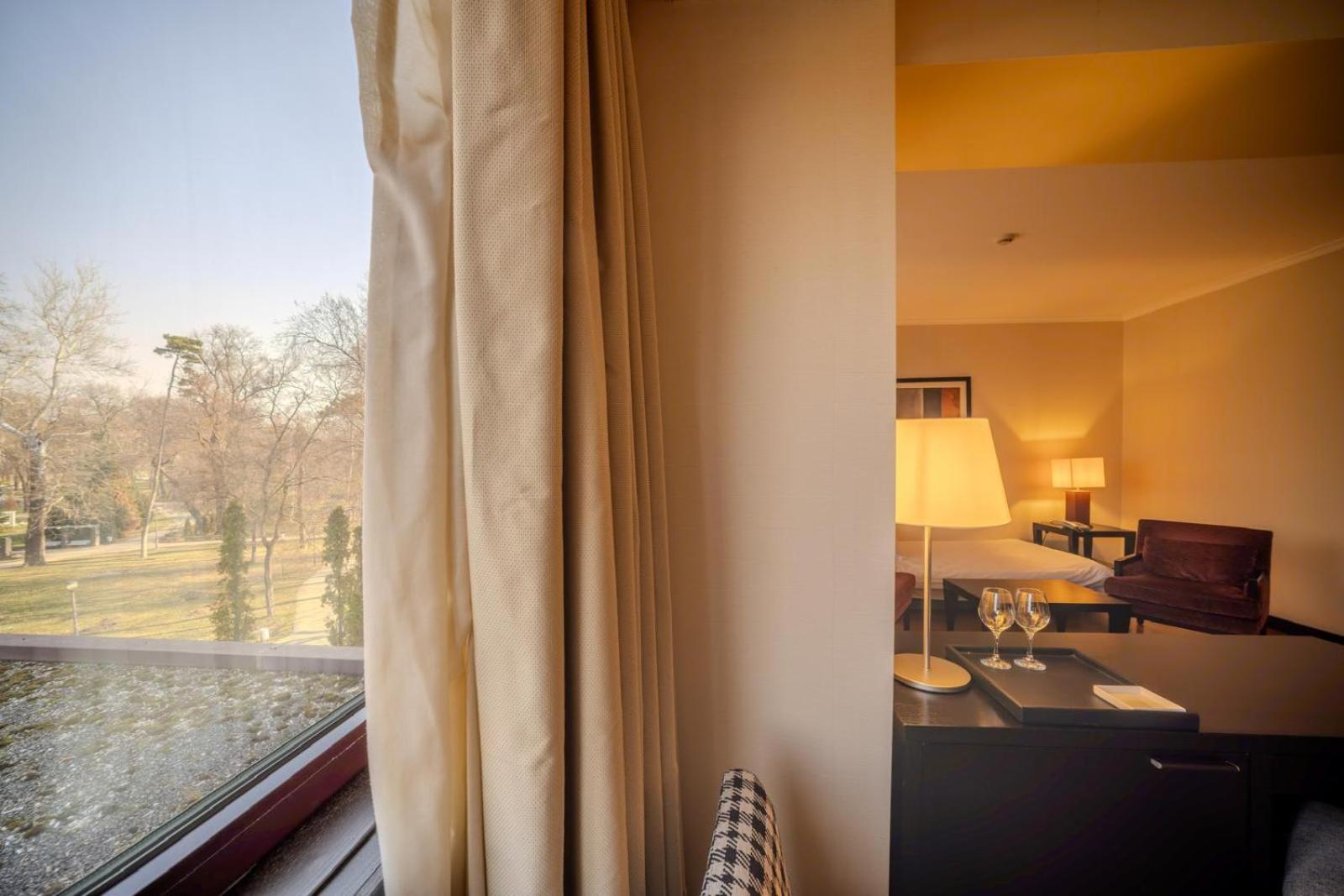 Hotel Rivo ทิมิชัวรา ภายนอก รูปภาพ